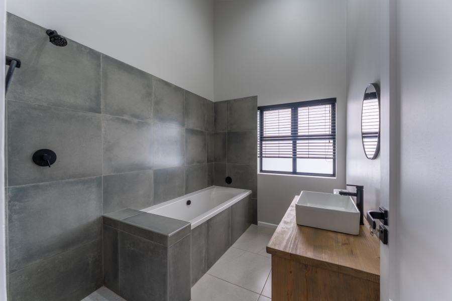 3 Bedroom Property for Sale in Canals Eastern Cape